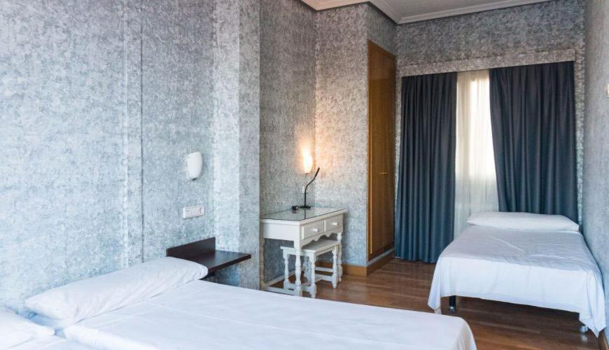 Hotel Madrid Rio Экстерьер фото