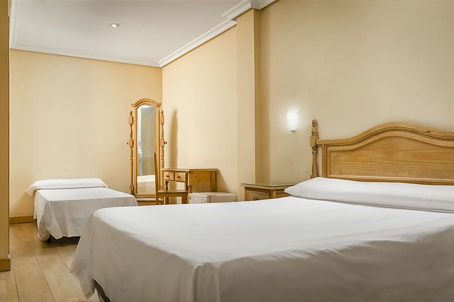 Hotel Madrid Rio Экстерьер фото