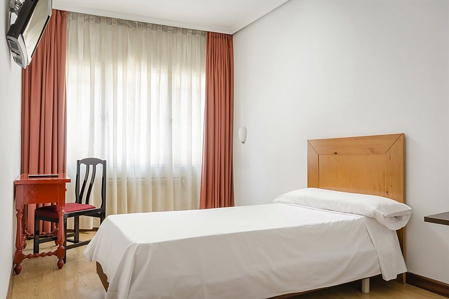 Hotel Madrid Rio Экстерьер фото